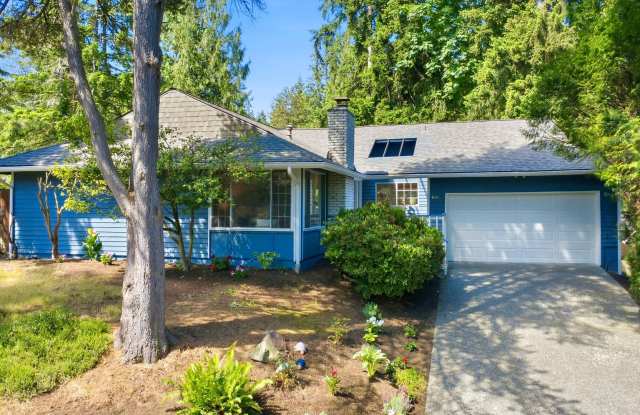 Pet-Friendly Rambler with Modern Updates and Great Layout photos photos Pet-Friendly Rambler with Modern Updates and Great Layout photos photos
