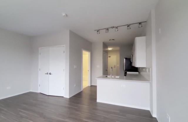 801 W Adams St photos photos