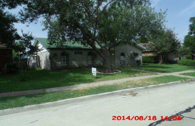 4925 ASHLOCK Drive - 4925 Ashlock Drive, The Colony, TX 75056