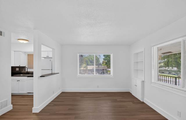 1181 NE 23RD Terrace Gallery 4