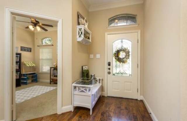 7713 Glenwood Springs Lane Gallery 3