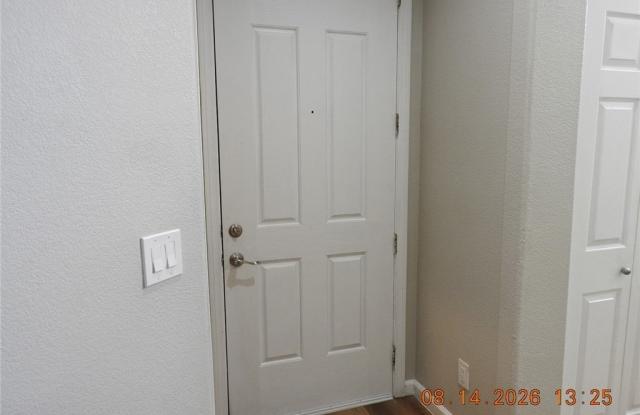 8416 VIANSA LOMA Avenue Gallery 3