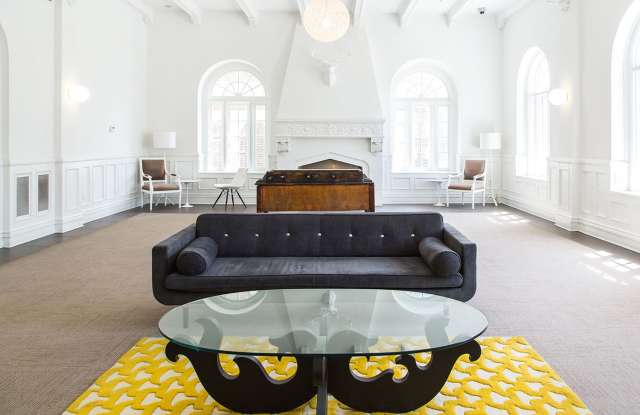 Park Central Gallery 4