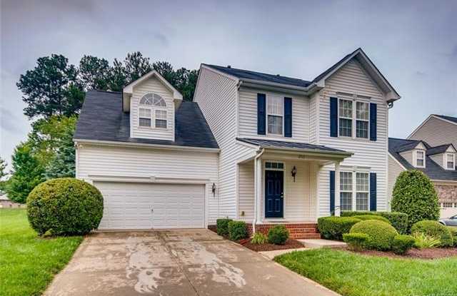2513 Holly Oak Lane Gallery 2