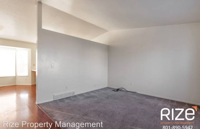 3744 S 8370 W Gallery 3