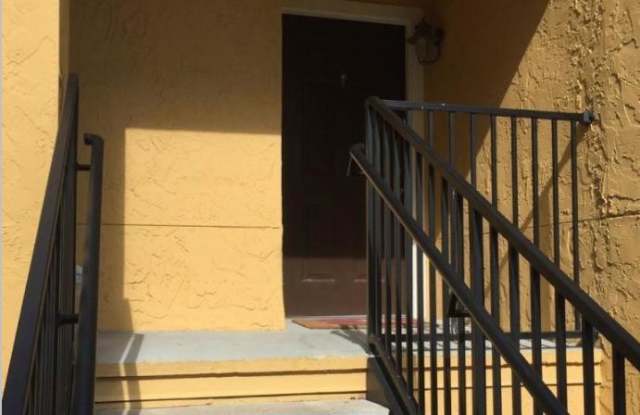 831 SHORELINE CIR Gallery 2