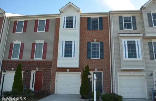 8908 Brewer Creek Pl - 8908 Brewer Creek Place, Linton Hall, VA 20136