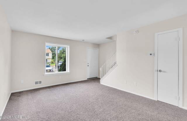 171 Sawmill Road Gallery 4