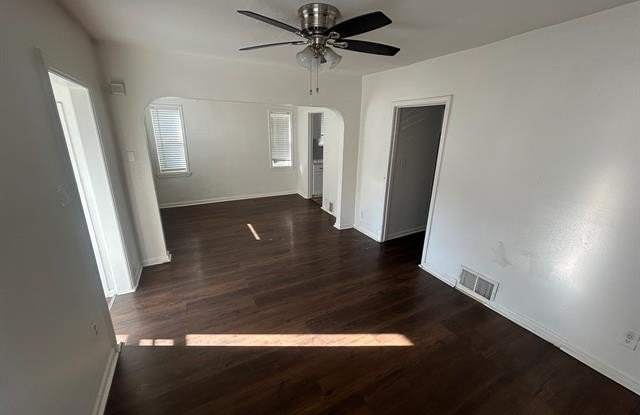 5081 Wayburn Street Gallery 3