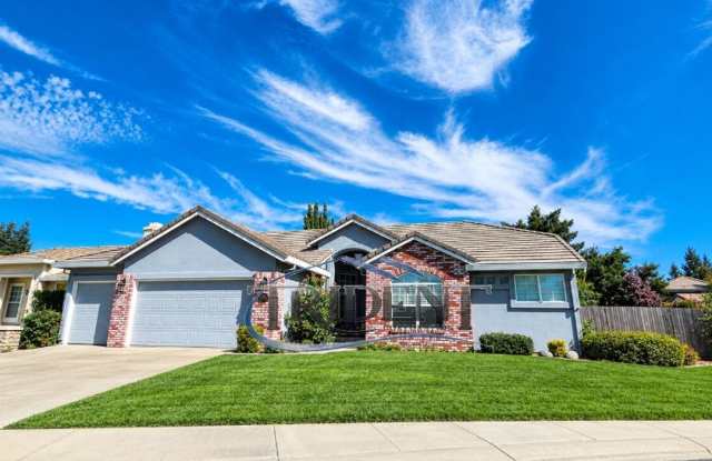 4 bedroom 2 bath near schools and parks photos photos