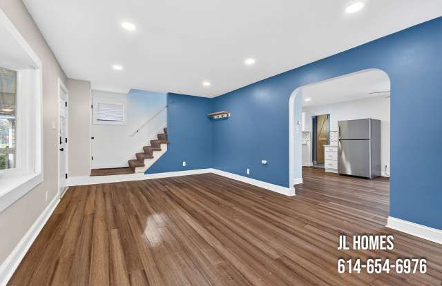 512 Larcomb Avenue Gallery 4