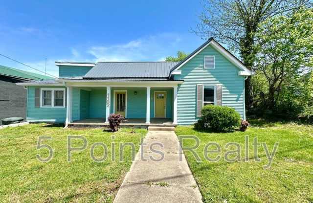 1102 Batts Blvd-B photos photos