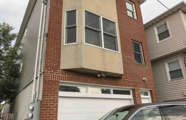 228 MALLORY AVE photos photos
