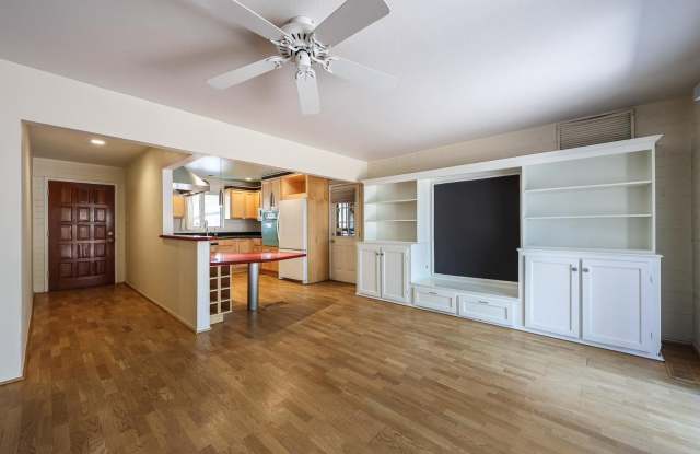 7608 E 4th Street photos photos