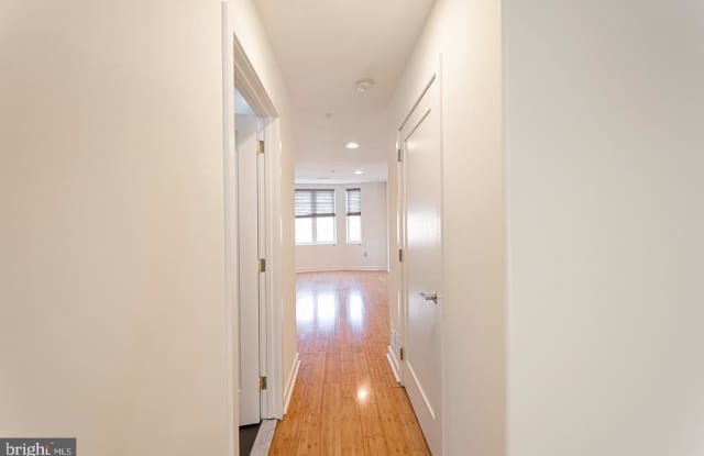 943 S 3RD STREET Gallery 4