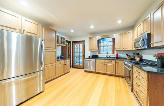 22 Saybrook St. - 22 Saybrook Street, Boston, MA 02135