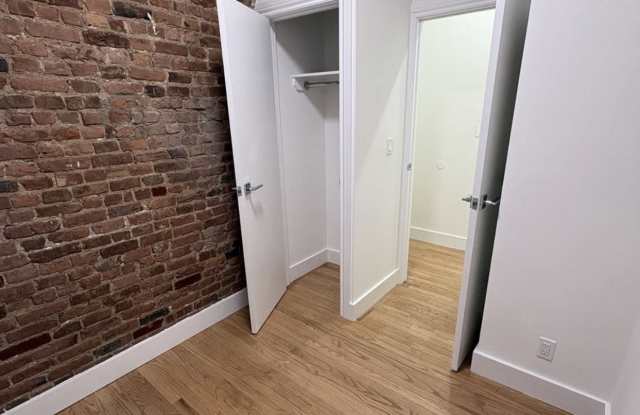 240 East 21st Street Gallery 4