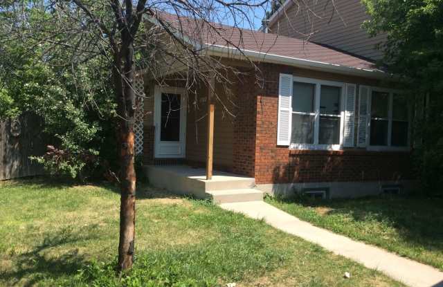 1507 Crook Ave. - 1507 Crook Avenue, Cheyenne, WY 82001