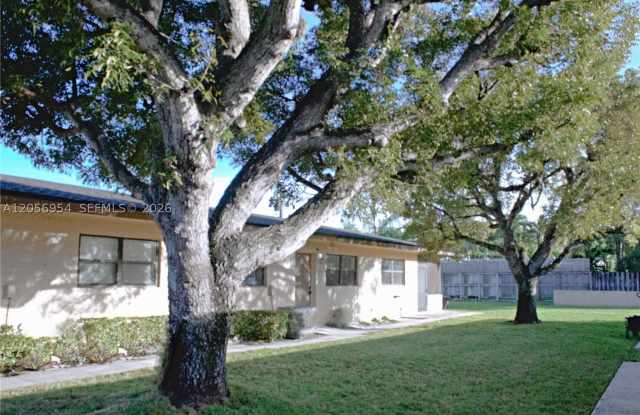 8736 SW 145th St photos photos