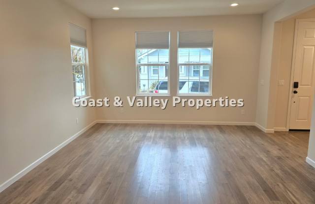 Marina Home for RENT!!! Gallery 4