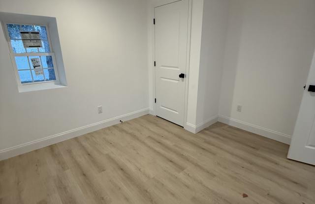 20 Wilson Avenue Gallery 4