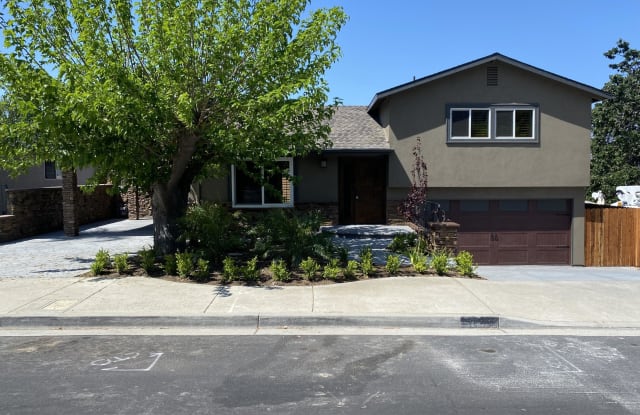 2484 E Hillcrest Drive - 2484 East Hillcrest Drive, Thousand Oaks, CA 91362