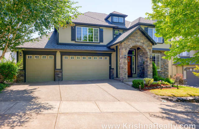 Beautiful 5BD* 3BA* Single Family Home Located in Quiet Arbor Creek at Cascadian in South Bethany Community! *Hot Tub!* *Smart Car Friendly* *Solar Panels* *A+ Schools!* photos photos