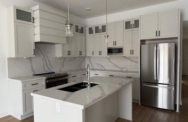 4 bedroom 3 bath duplex 1 Month Free!! - 3806 Northwest 93rd Street, Kansas City, MO 64154