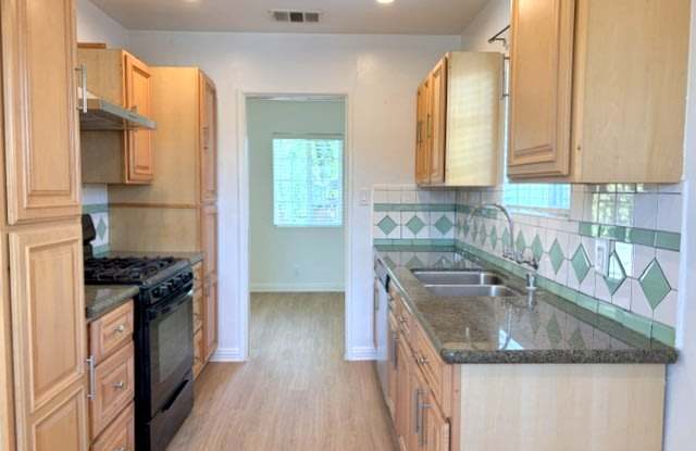 1837 Lancewood Ave Gallery 2