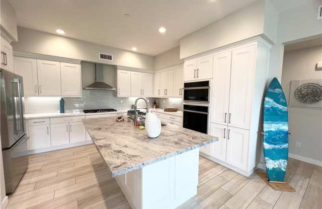 1519 Doheny Way photos photos