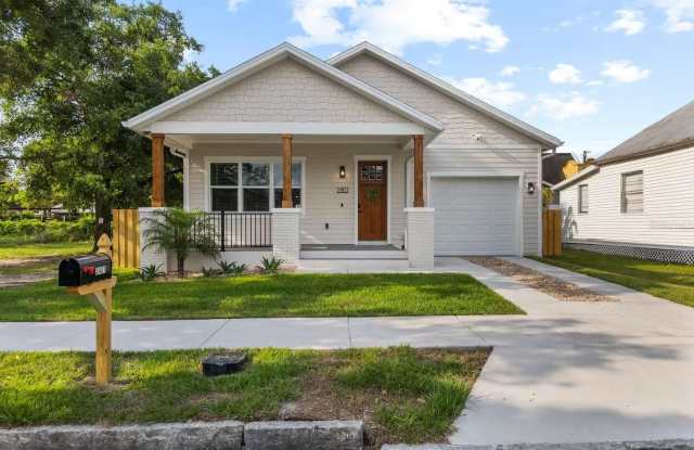 2407 HARPER STREET photos photos