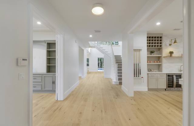 142 SEGOVIA Way Gallery 3