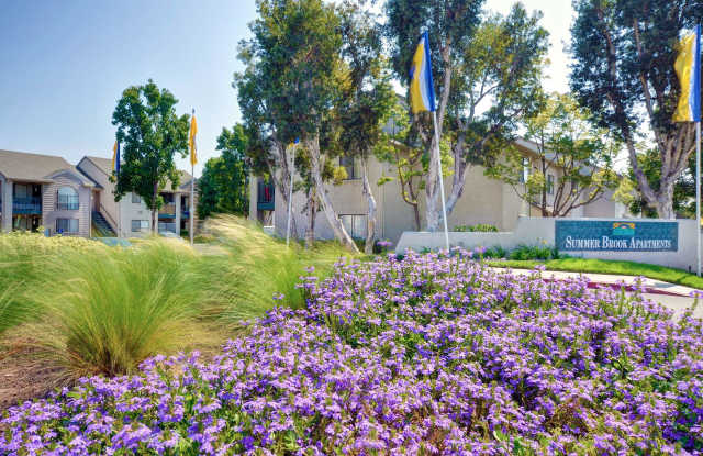 Summer Brook Apartments photos photos