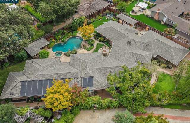 144 Irongate Ct Gallery 3