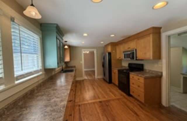 22 West Buzzard's Roost Road - 1 Gallery 2