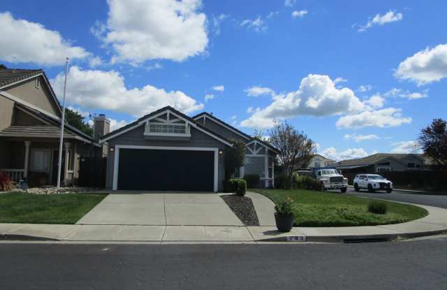 743 Poppy Circle - 743 Poppy Circle, Vacaville, CA 95687 743 Poppy Circle - 743 Poppy Circle, Vacaville, CA 95687