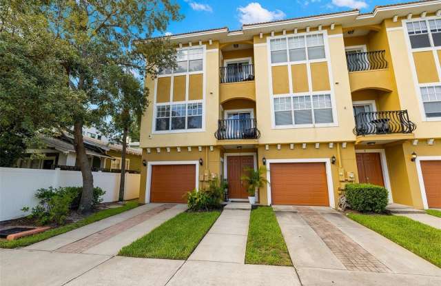111 N ALBANY AVENUE photos photos