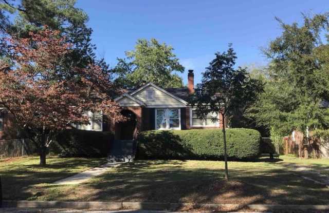 Charming 2BR House in Columbia - 3803 Yale Avenue, Columbia, SC 29205