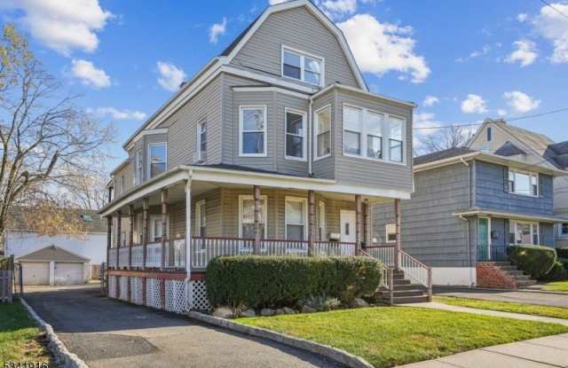 35 N Willow St photos photos