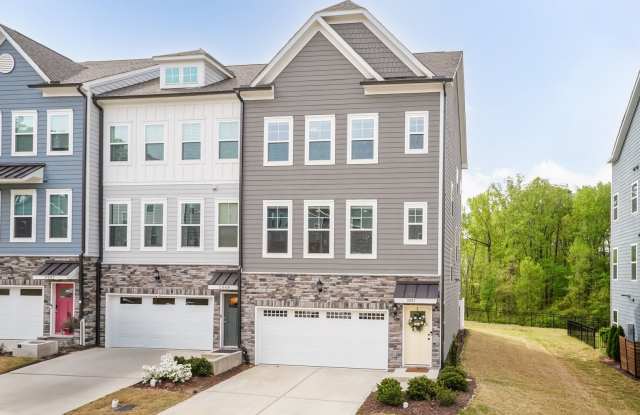 End Unit Townhome in West Village | Apex Gallery 1
