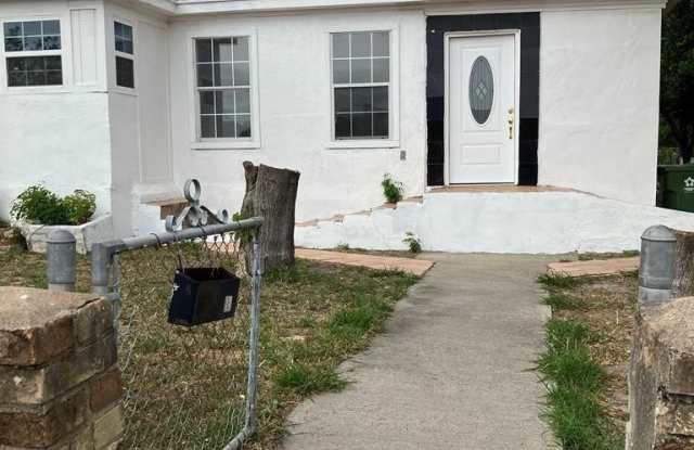 30 W MONROE ST. photos photos