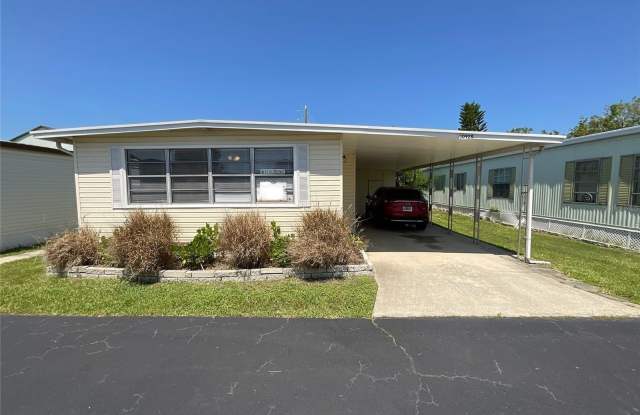 10928 POPLAR STREET NE photos photos