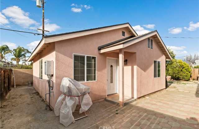 408 W Paisley Avenue photos photos