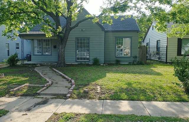 908 Clairemont Avenue - 908 South Clairemont Avenue, Fort Worth, TX 76103