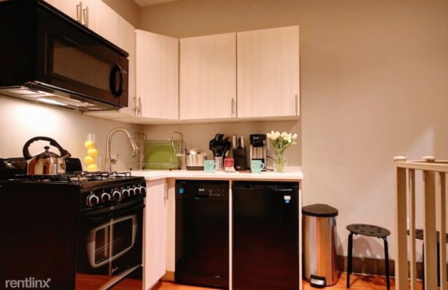 517 E 5th st B - 517 East 5th Street, New York City, NY 10009