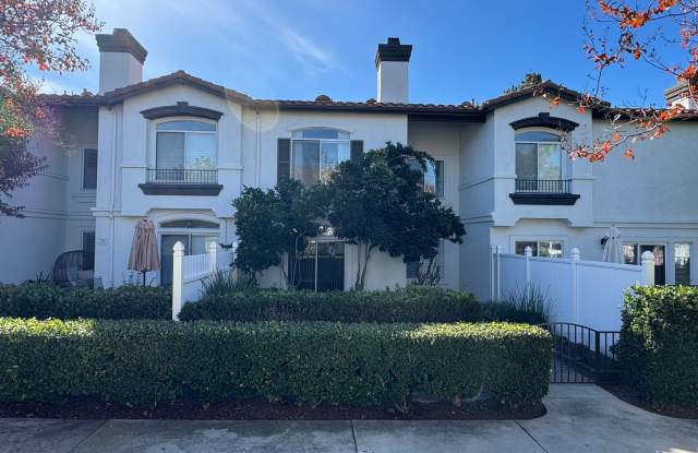 Beautiful 2Bd/2.5Ba Townhome in Rancho Santa Margarita w/2 Car Garage! - 77 Rabano, Rancho Santa Margarita, CA 92688