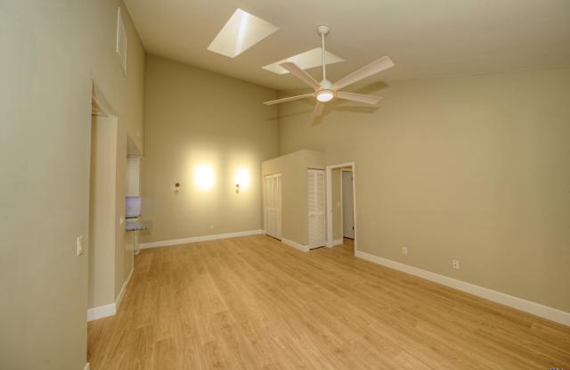8164 Southeast Croft Circle Gallery 4