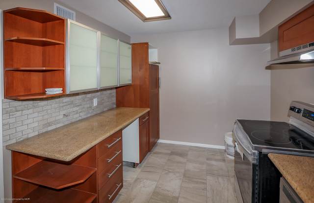 3206 Villa PL Gallery 4