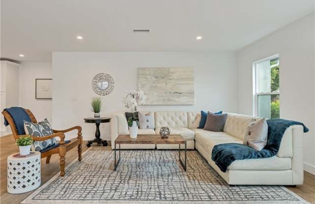 140 N Gramercy Place Gallery 4