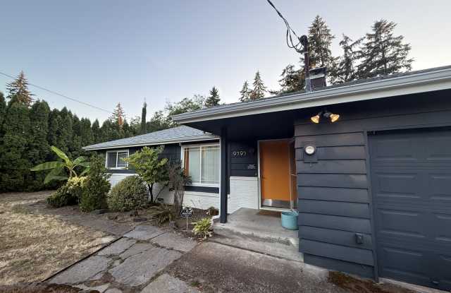 9595 Southeast Linwood Avenue photos photos